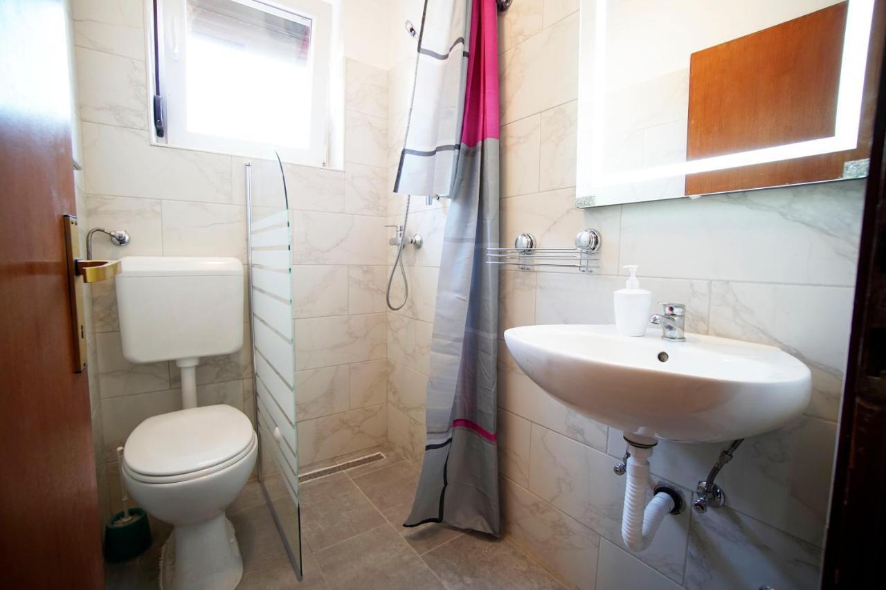 Apartments Roberta Kožino Εξωτερικό φωτογραφία