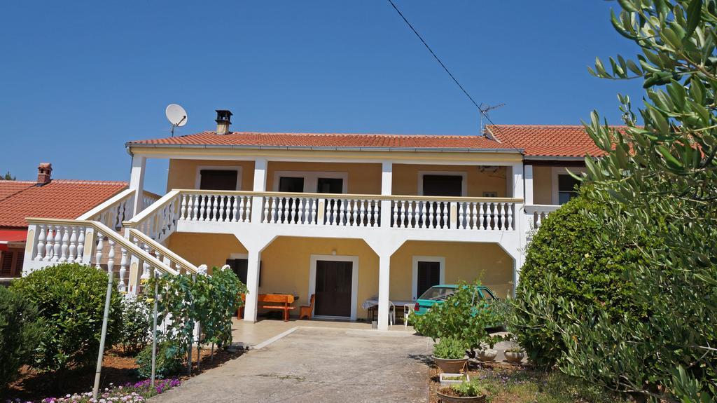 Apartments Roberta Kožino Εξωτερικό φωτογραφία