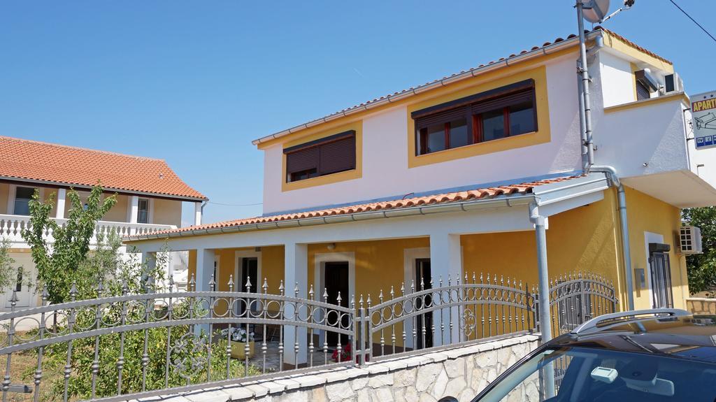 Apartments Roberta Kožino Εξωτερικό φωτογραφία