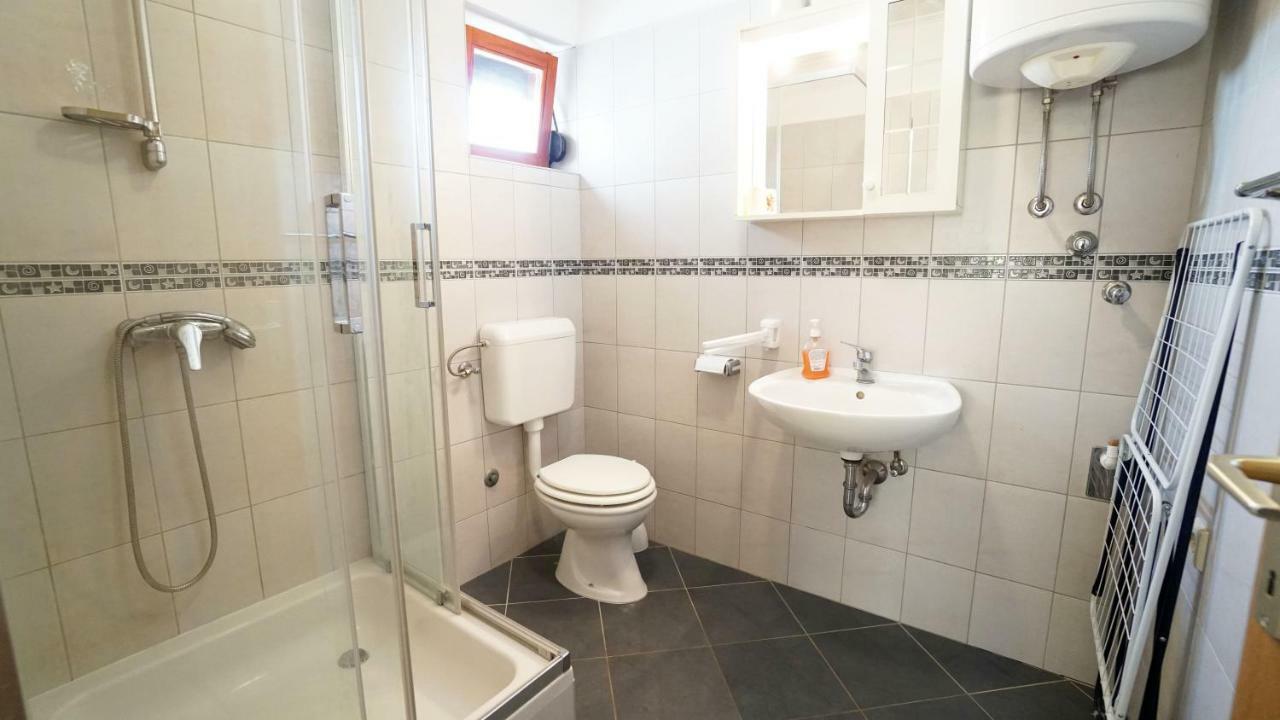 Apartments Roberta Kožino Εξωτερικό φωτογραφία