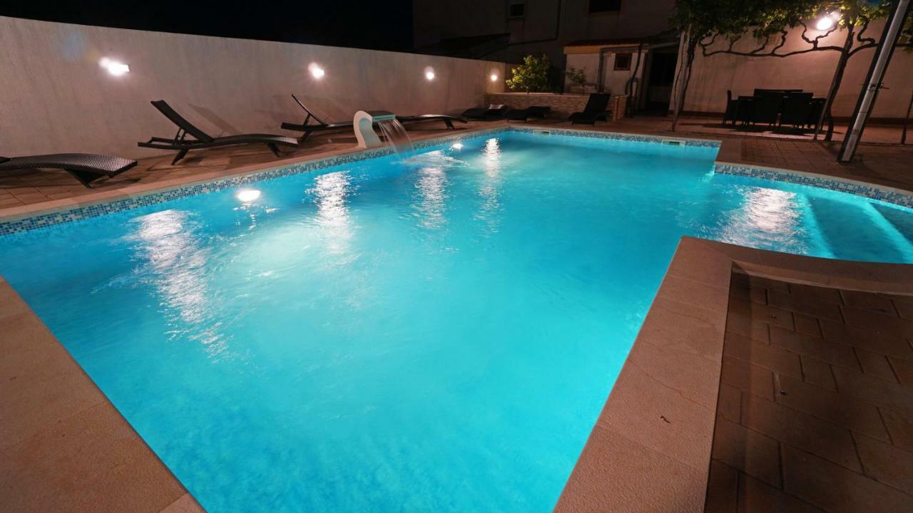 Apartments Roberta Kožino Εξωτερικό φωτογραφία